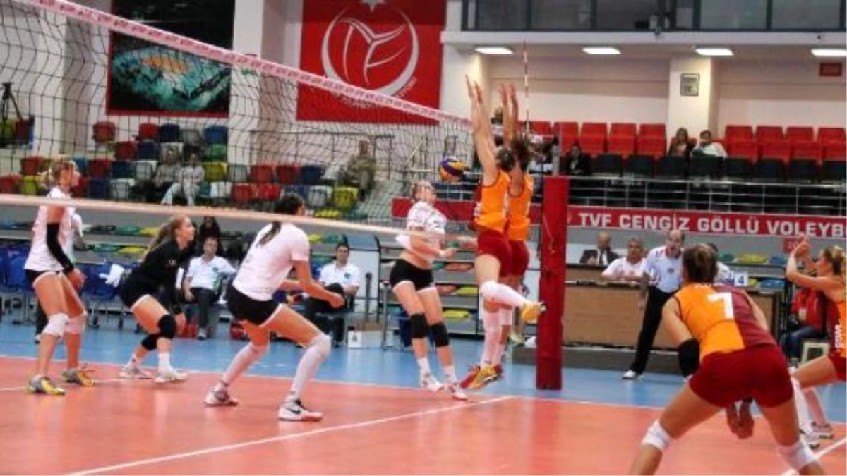 Uluslararası Cengiz Göllü Turnuvası: Galatasaray-Atom Trefl Sopot: 3-1