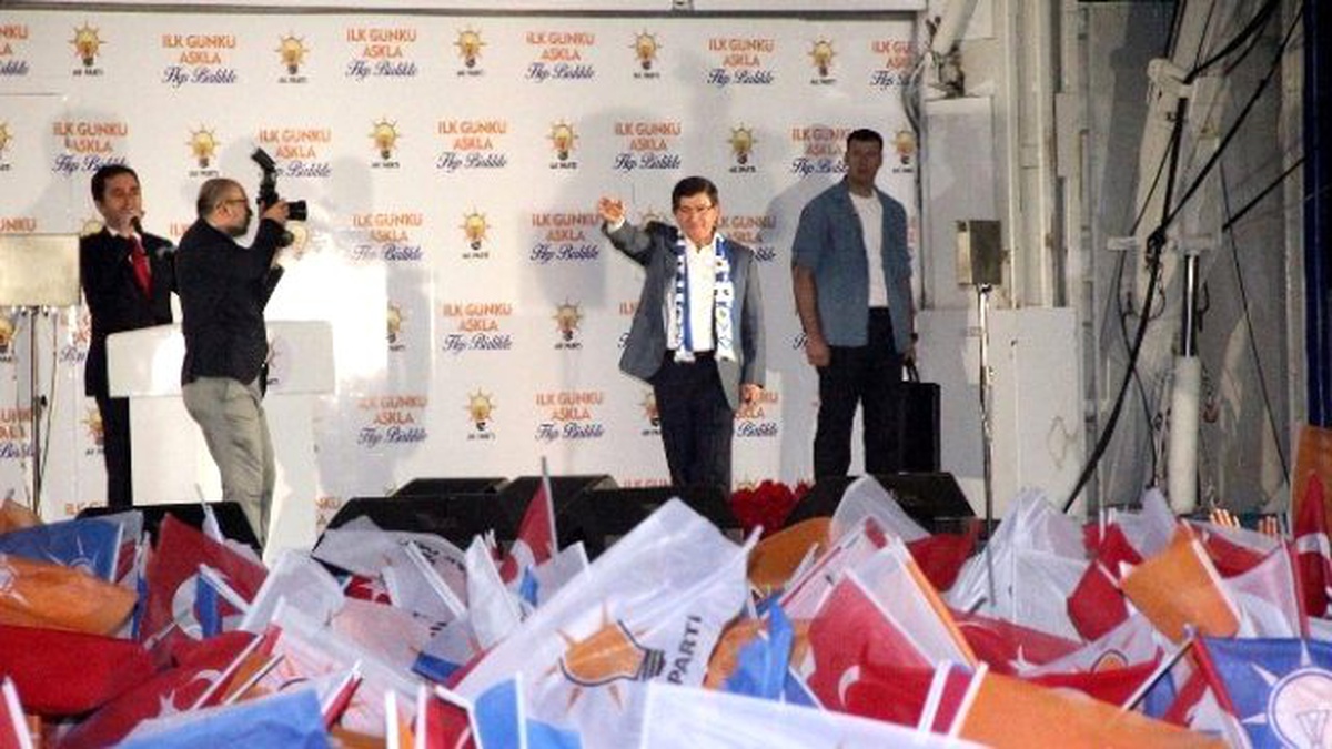 AK Parti Erzurum İl Başkanı Fatih Yeşilyurt: "Erzurumlular AK Parti\'mizi Yine Yalnız Bırakmadı"