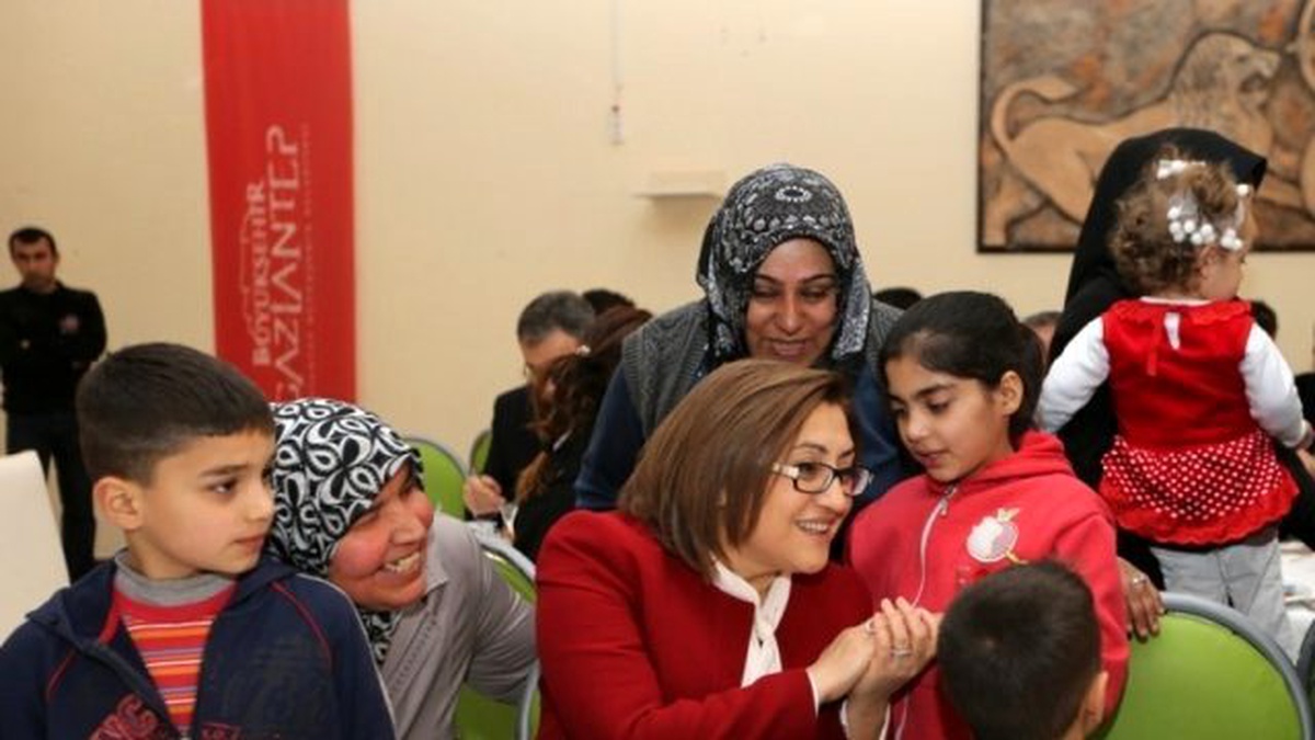 Başkan Şahin, 991 Yetim Çocuğun Hayalini Gerçekleştirdi