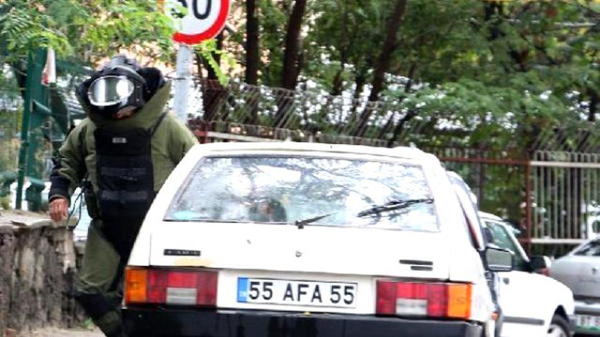 Bomba İhbarı Paniğe Neden Oldu