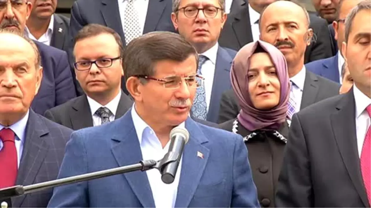 Davutoğlu: "Bu Hava Akınları Deaş\'a Karşı Yapılmıyor"