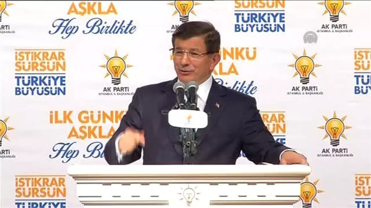 Davutoğlu: "Gerekirse Canımız Pahasına Çıktığımız Yoldan Dönmedik, Dönmeyeceğiz"