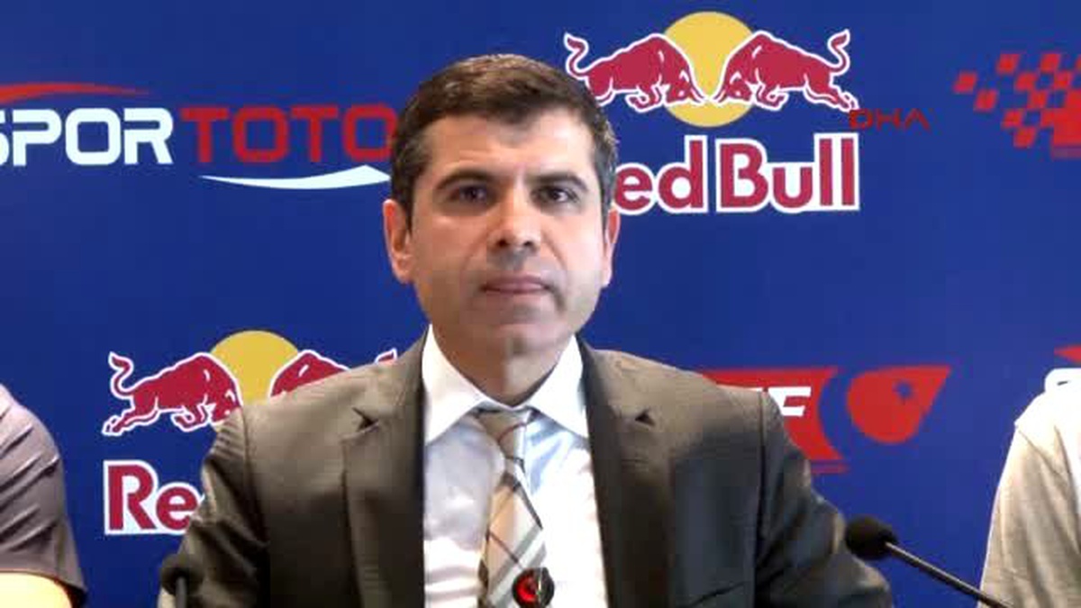 Dünya Supersport Şampiyonası\'nı Dördüncü Kez Şampiyon Tamamlayan Kenan Sofuoğlu Açıklamalarda...