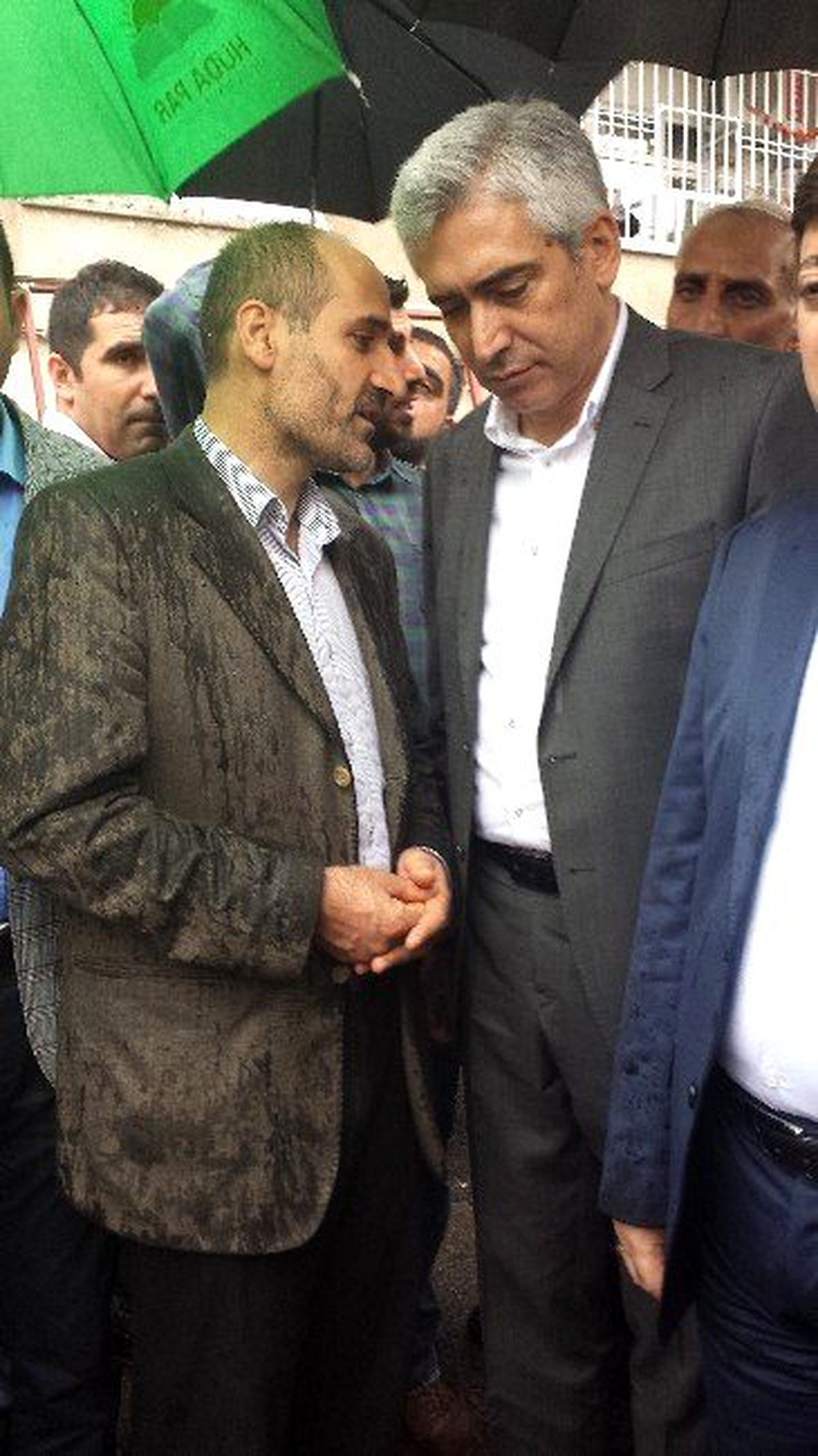 Ensarioğlu, Yasin Börü\'nün Ailesini Ziyaret Etti