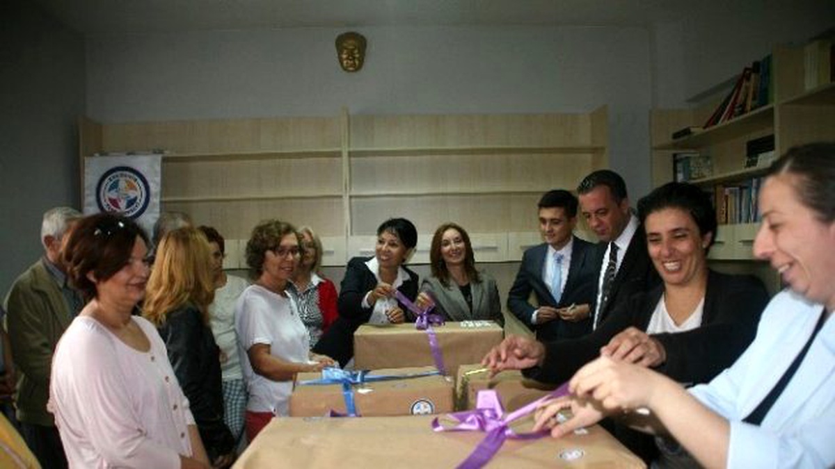 Eskişehir Kent Konseyi\'nden Kitaplık Desteği