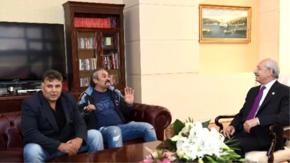 Kılıçdaroğlu, Gazi Osman Ünlü ve Ailesini Ağırladı