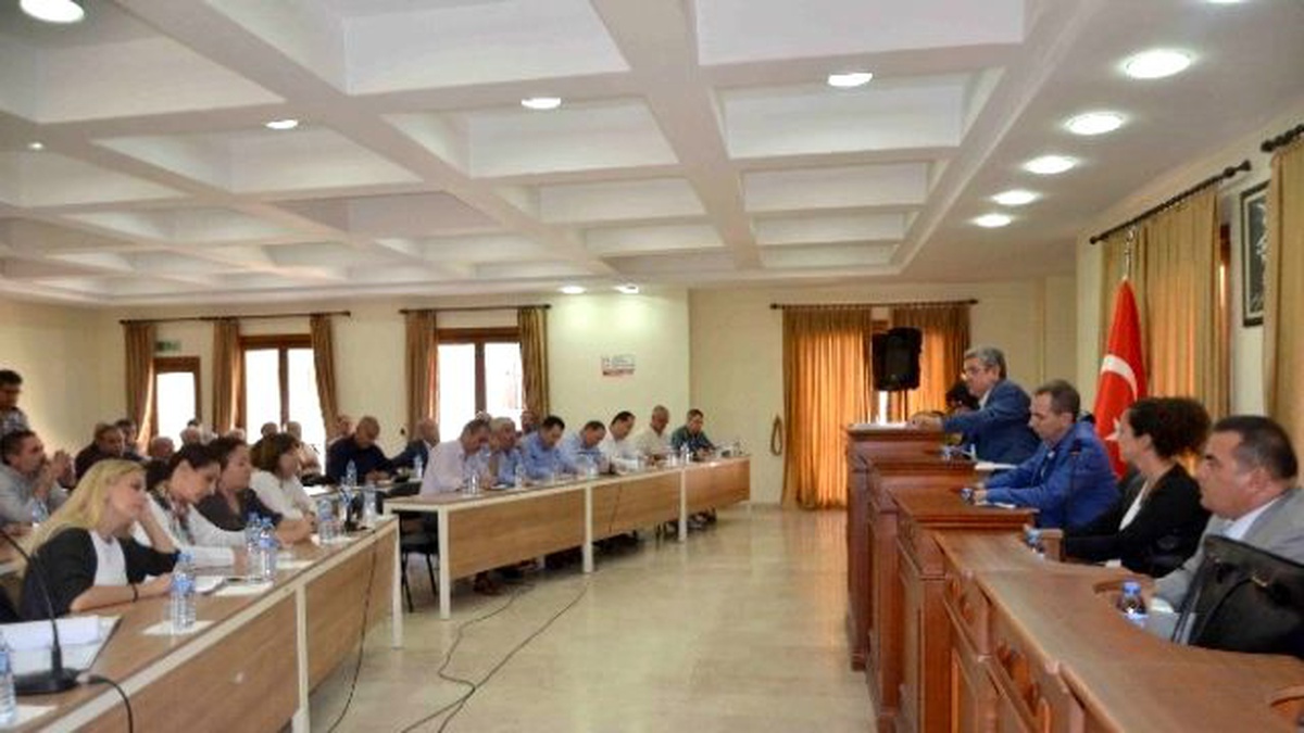 Kuşadası Belediye Meclisi\'nin Ekim Ayı Olağan Toplantısı Yapıldı
