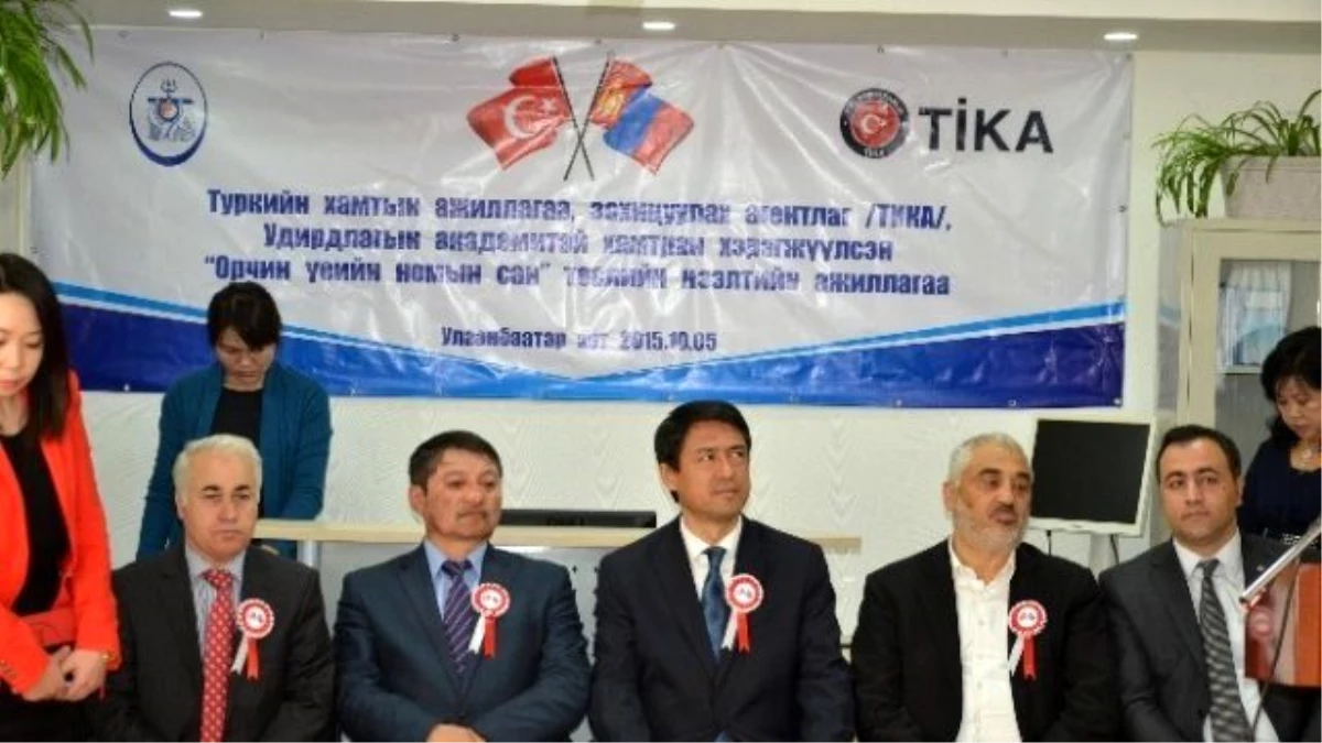 Moğolistan\'da Çağdaş Kütüphane Projesi Tamamlanarak Hizmete Açıldı