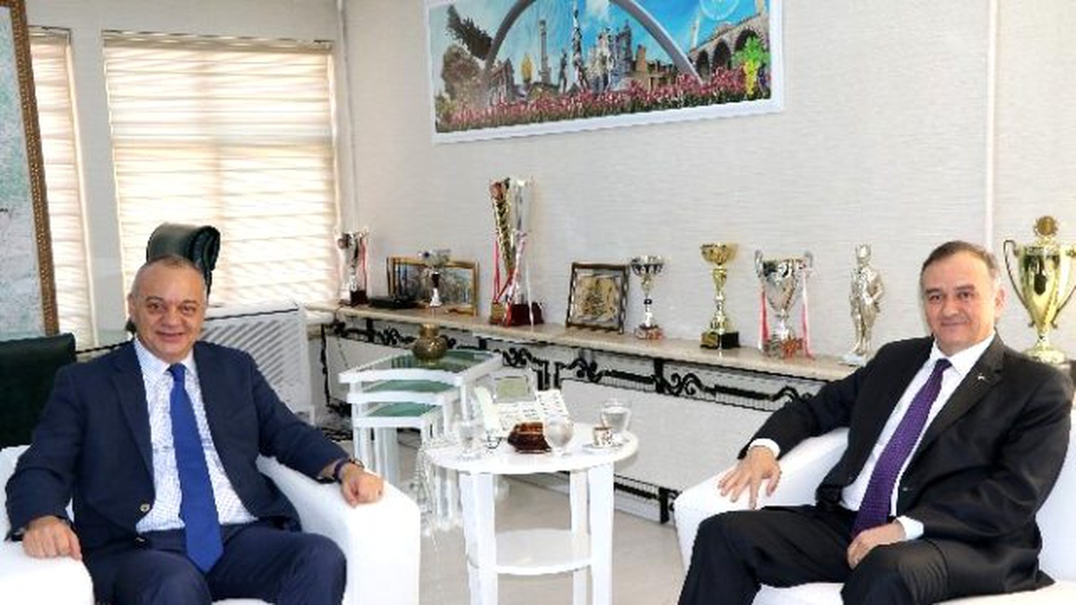 Başkan Ergün Milletvekili Akçay\'ı Ağırladı