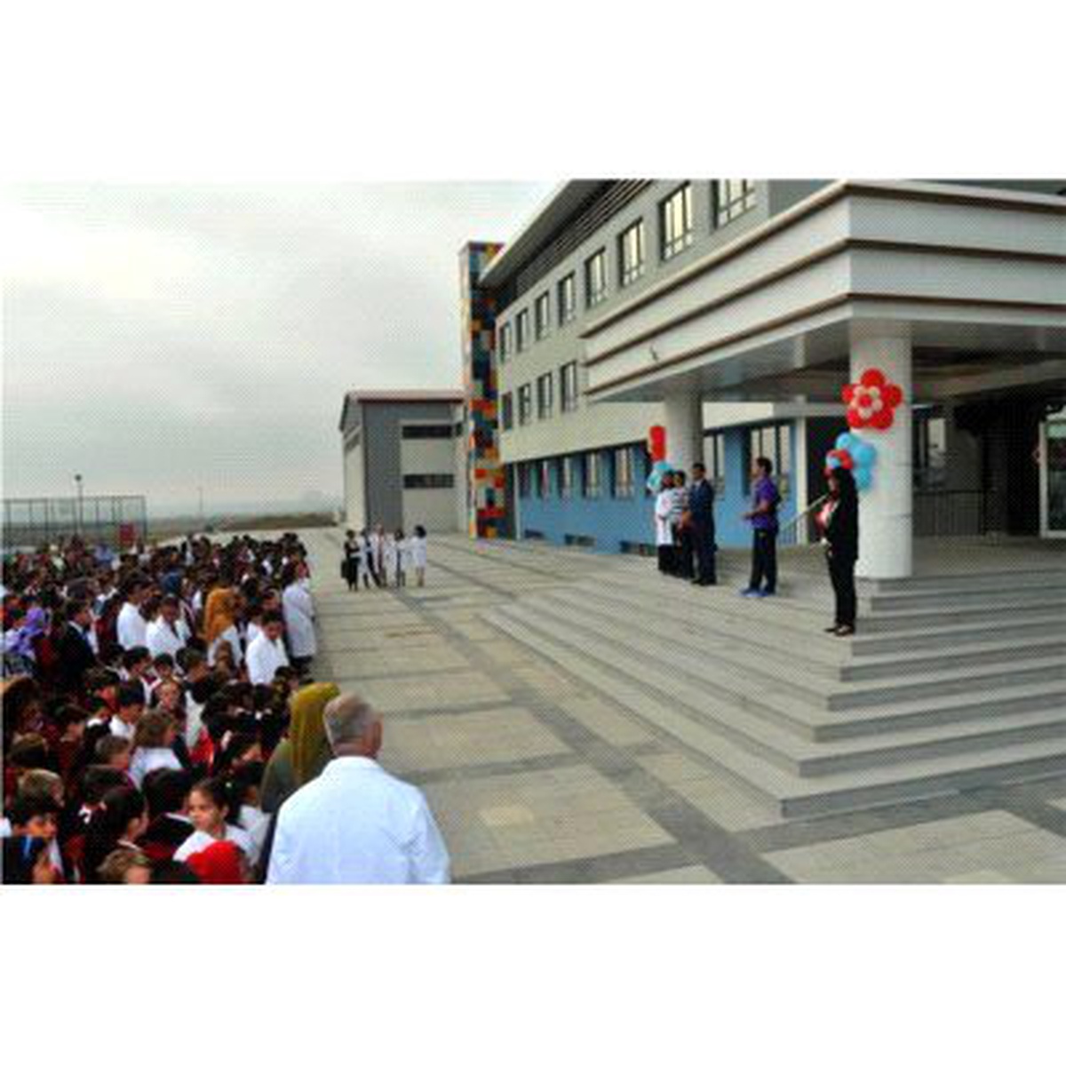 Benim Okulum Sakarya" Diyen Öğrencileri İlk Gün Heyecanı Sardı