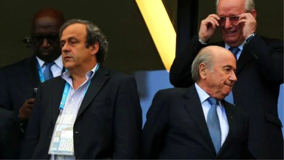 Blatter ve Platini\'nin Görevleri 90 Gün Boyunca Askıya Alındı