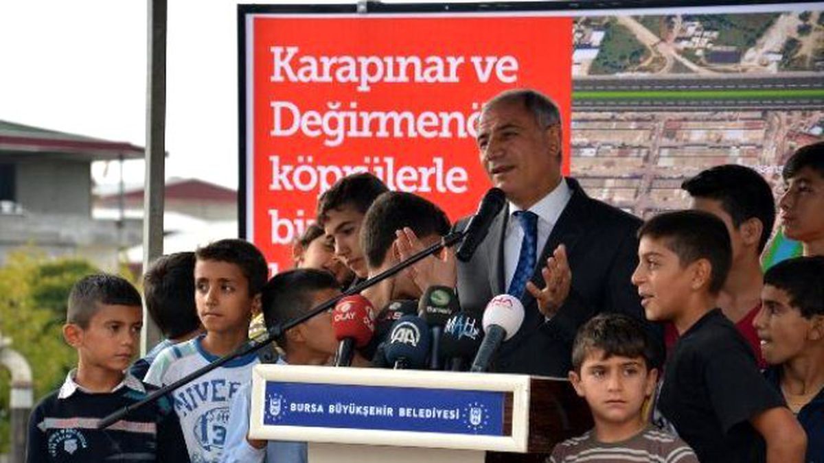 Efkan Ala Çocuklarla Selfie Yaptı