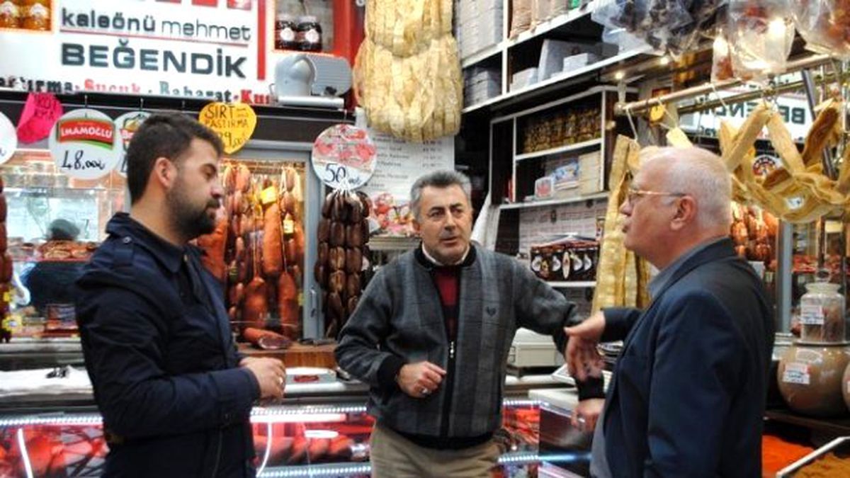 Elitaş, 27 Mayıs Caddesi\'nde
