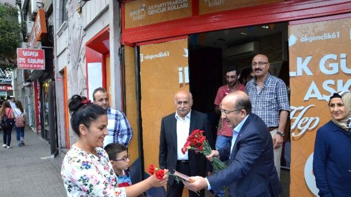 Gümrükçüoğlu ve Genç Trabzon\'u Arşınlıyor
