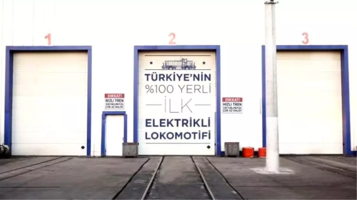 Milli Elektrikli Lokomotif Bugün Raylara İniyor