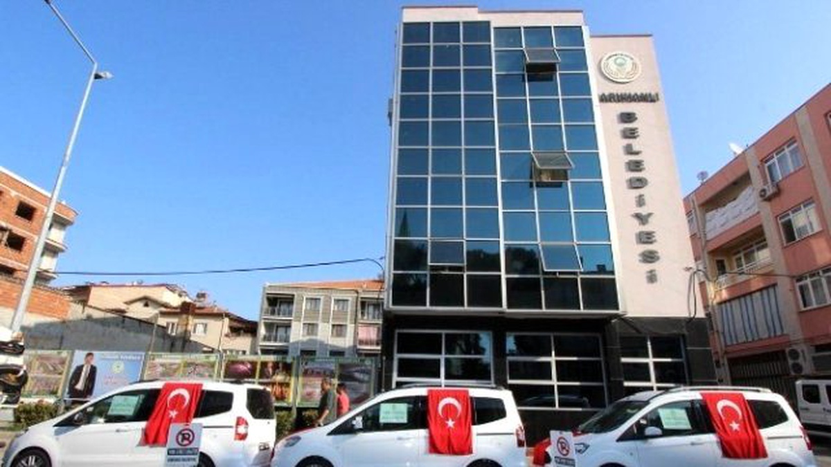 Saruhanlı Belediyesi Araç Filosunu Güçlendirdi