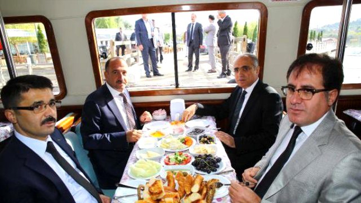 Topçu: Siyasi İktidarsızlıkta Tuzu Kurulara Bir Şey Olmaz