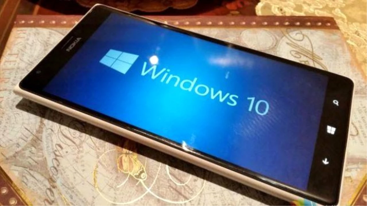Windows 10 Mobile Resmen Geliyor