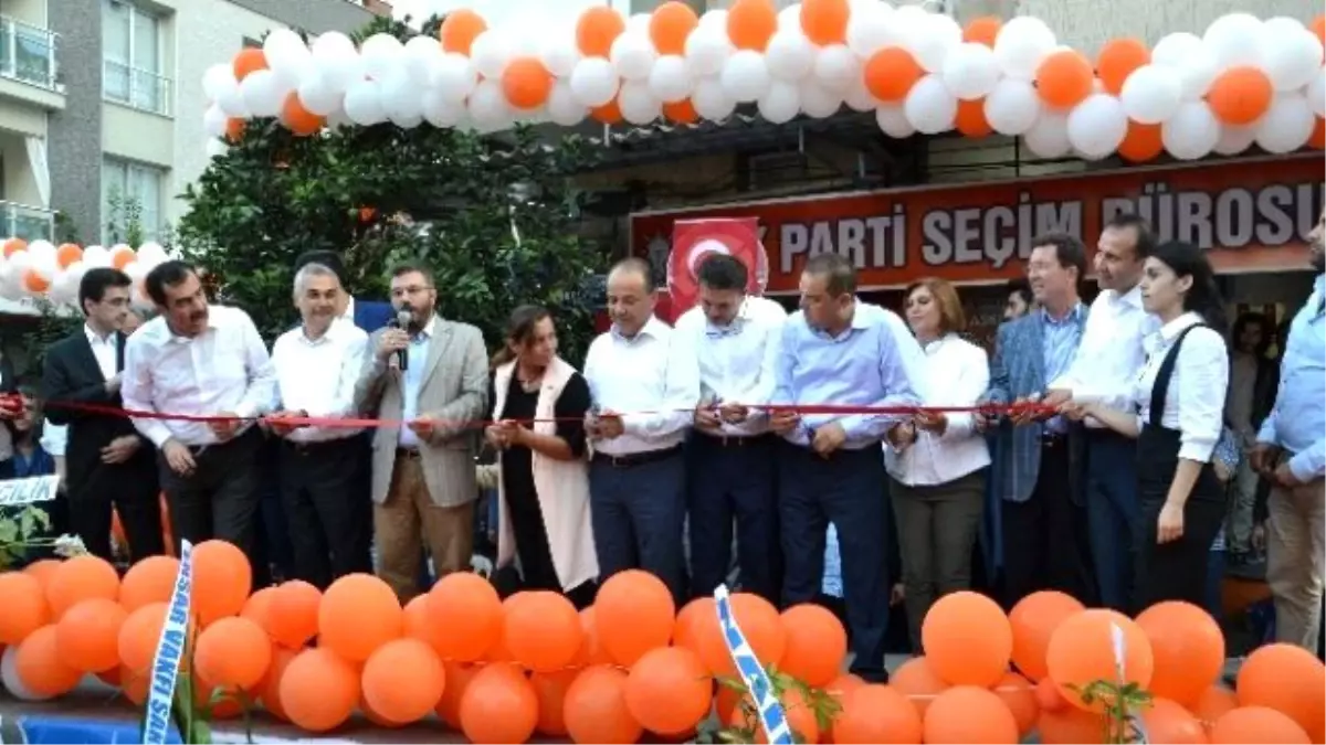 Ak Parti, Nazilli\'de Seçim Bürosunu Açtı