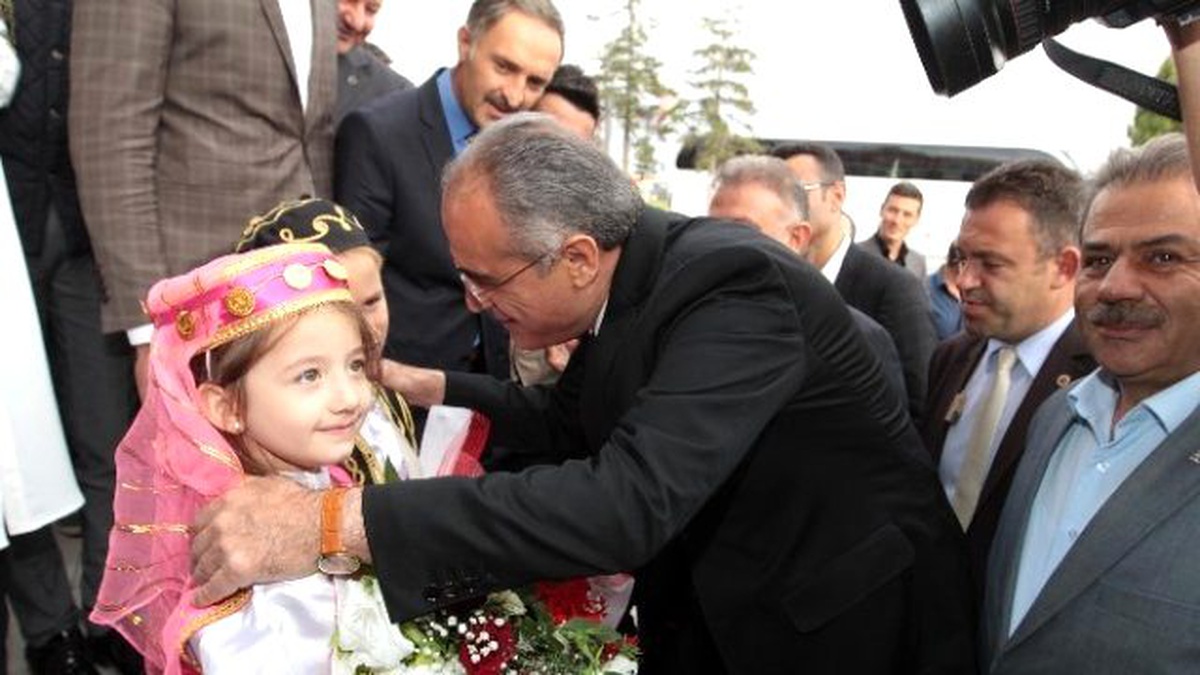 Bakan Topçu\'dan Nobel Ödülü Açıklaması