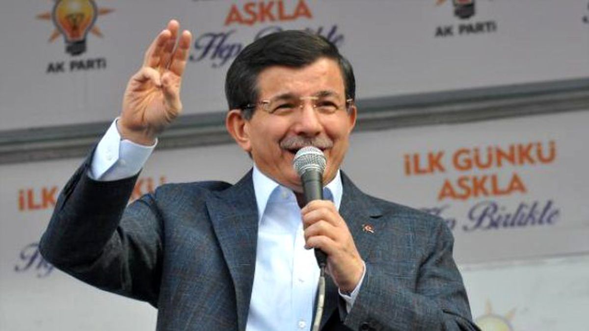 Başbakan Davutoğlu: Türkiye\'yi Terörle Terbiye Etmek İsteyenlere Hadlerini Bildireceğiz