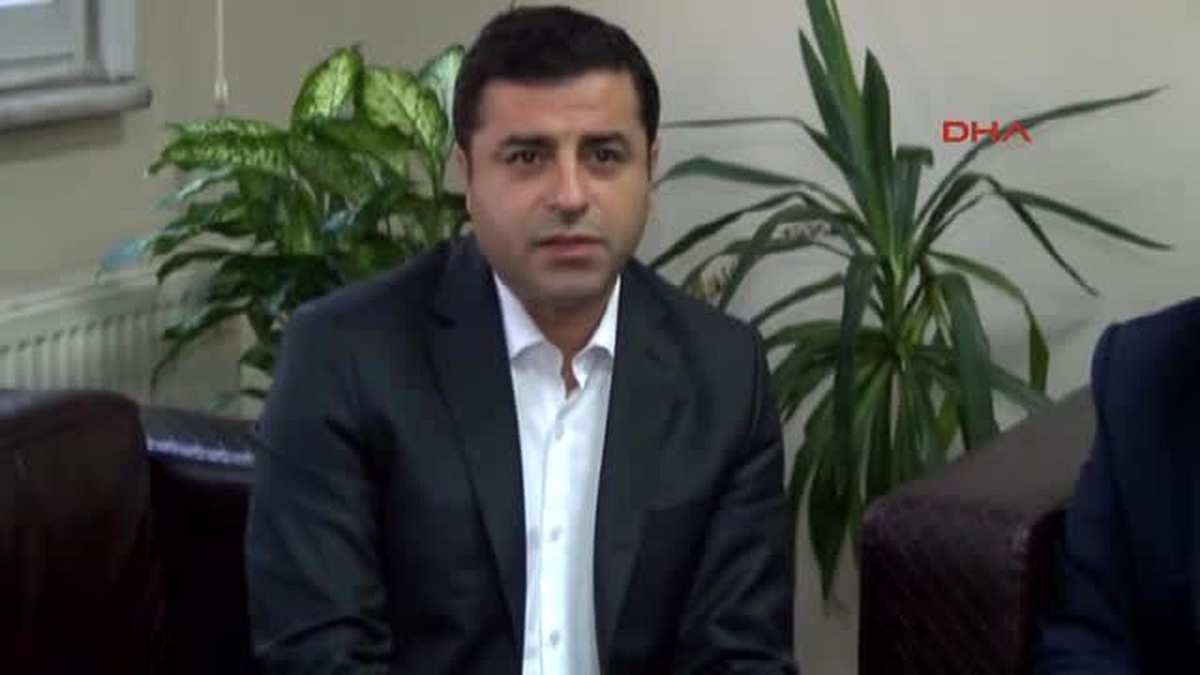 Demirtaş: Hızlı Bir Şekilde Çözüm İradesinin Yeniden Ortaya Çıkması Lazım