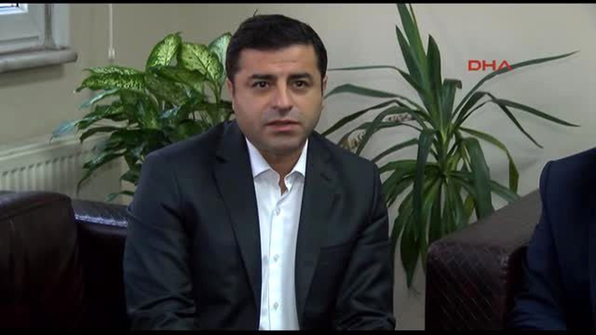 Demirtaş Hızlı Bir Şekilde Çözüm İradesinin Yeniden Ortaya Çıkması Lazım
