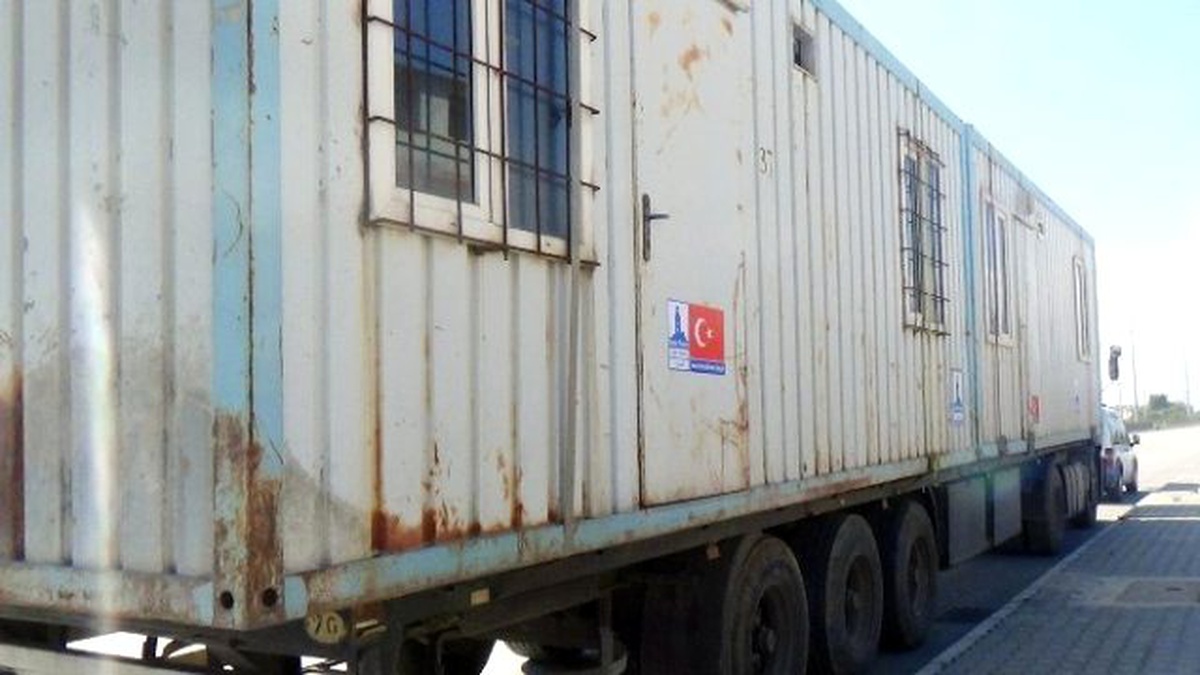 Deniz Feneri, Türkmenlere Prefabrik Sınıflar Gönderdi