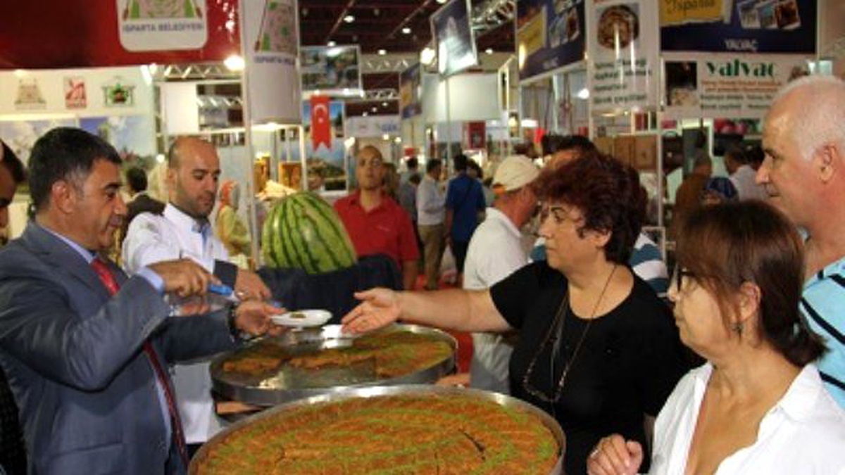 Diyarbakır Fuarda Fırtına Gibi Esiyor
