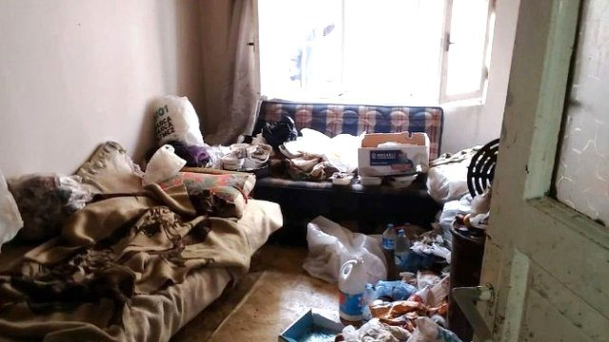 Evden 2 Kamyon Çöp Çıktı