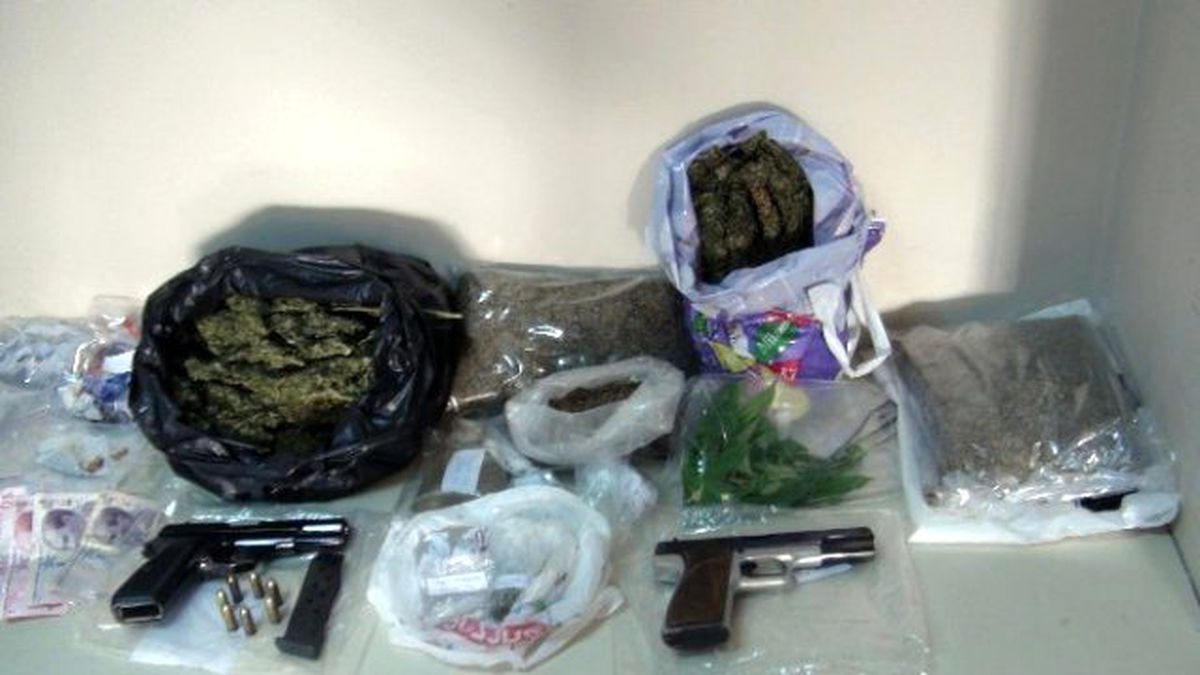 Gaziosmanpaşa\'daki Narkotik Operasyonu Polis Kamerasında