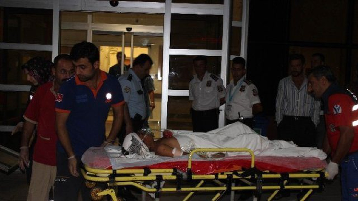 Halep\'te Pazar Yerinde Bomba Patladı: 30 Ölü, 15 Yaralı