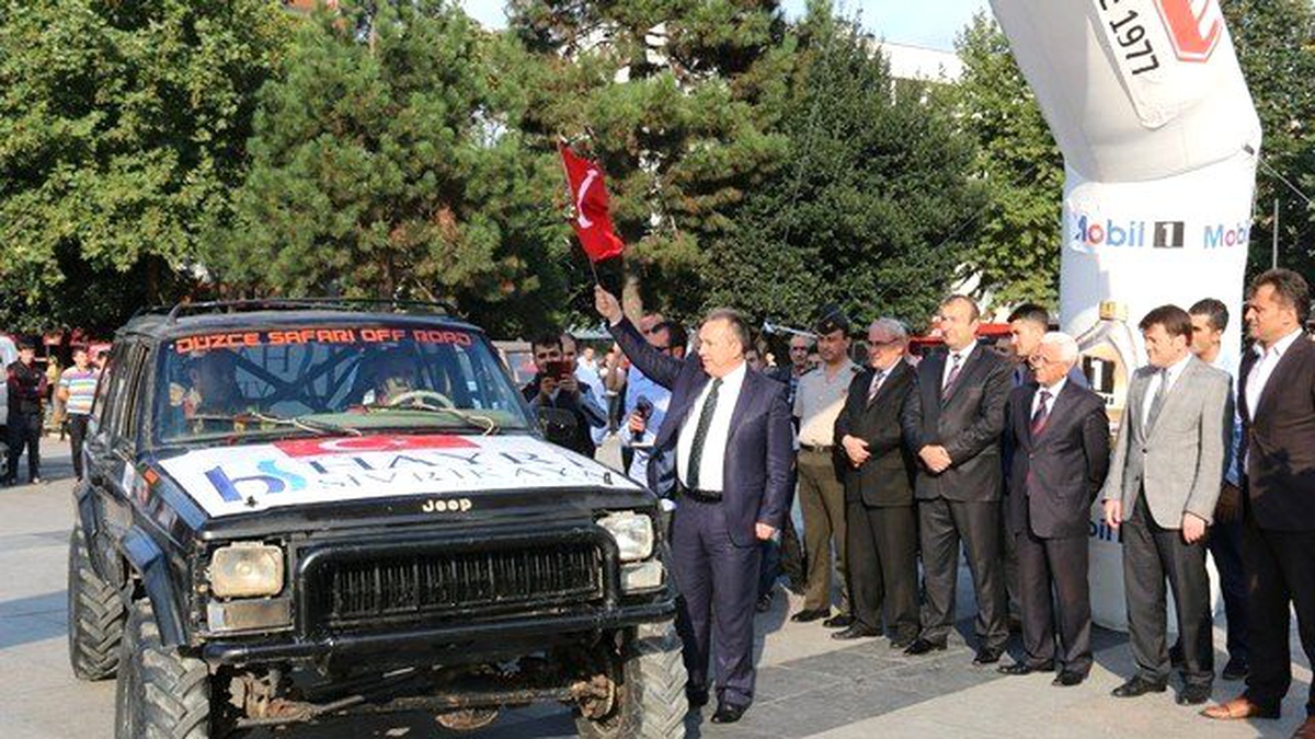 İlk Startı Anıtparkta Vali Ali Fidan Verdi