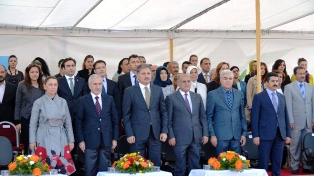 İstihdam Fuarı Açıldı
