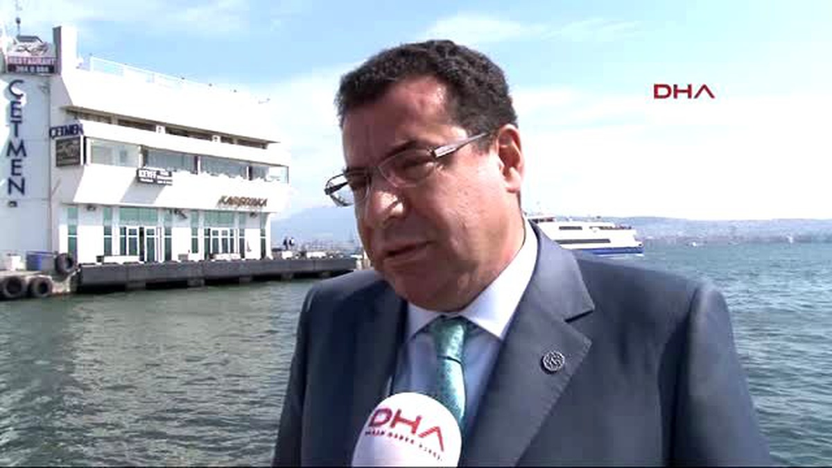 İzmir MHP\'li Tanrıkulu, Nabız Tuttu Vaatte Bulundu
