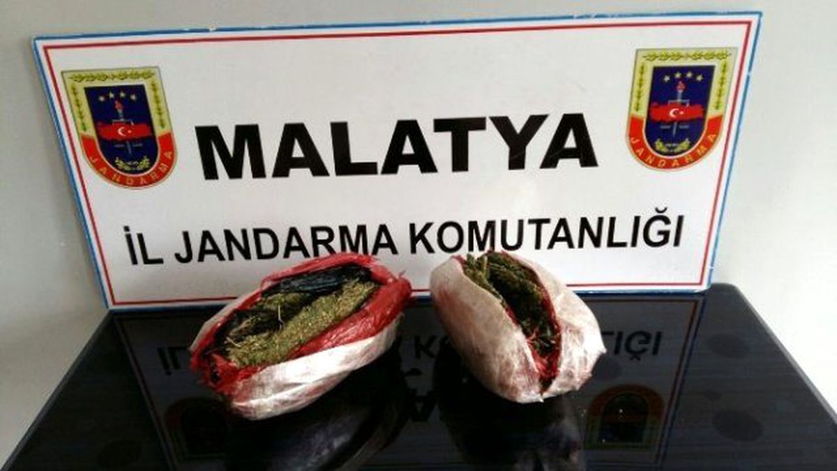 Jandarma\'dan Esrar Operasyonu
