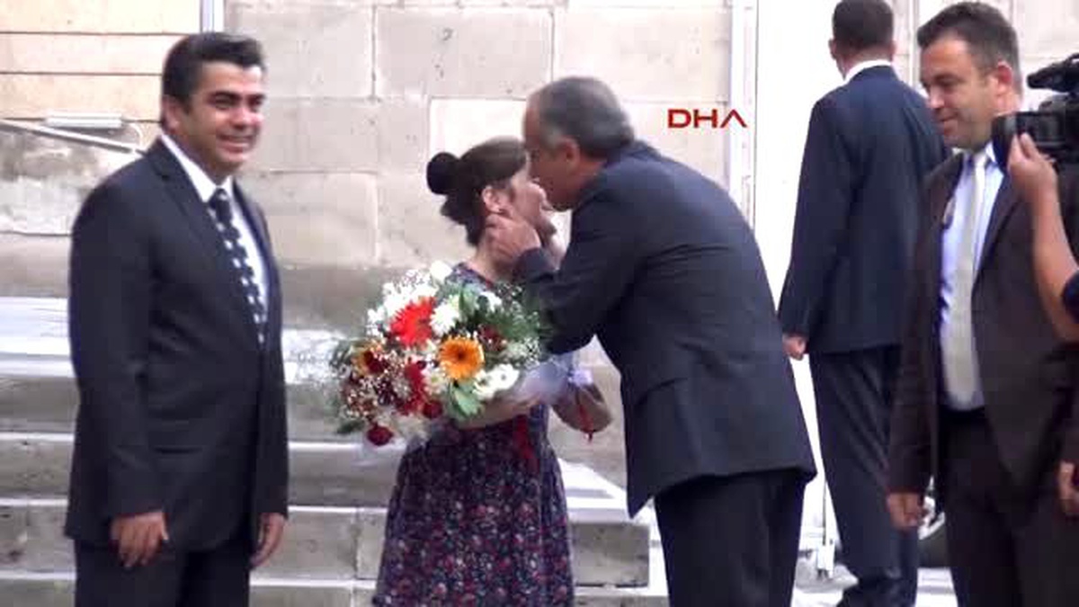 Kayseri - Bakan Topçu: Yılanın Belini Kırmış, Kafasını Gövdesinden Ayırmıştır