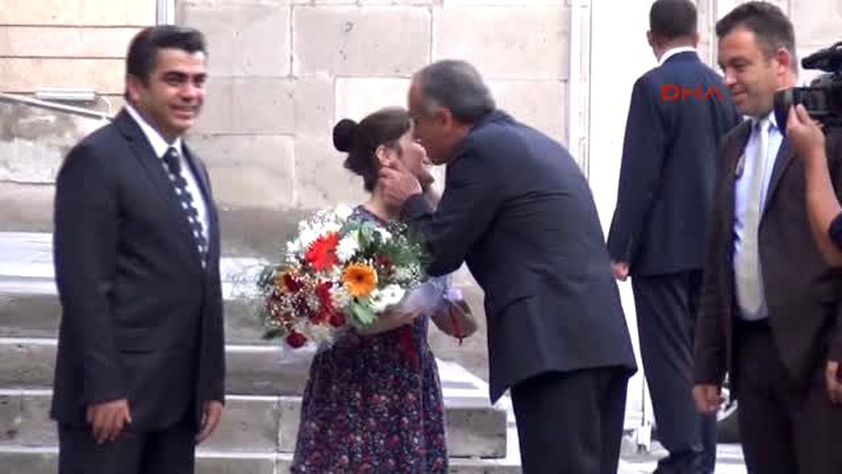 Kayseri - Bakan Topçu: Yılanın Belini Kırmış, Kafasını Gövdesinden Ayırmıştır