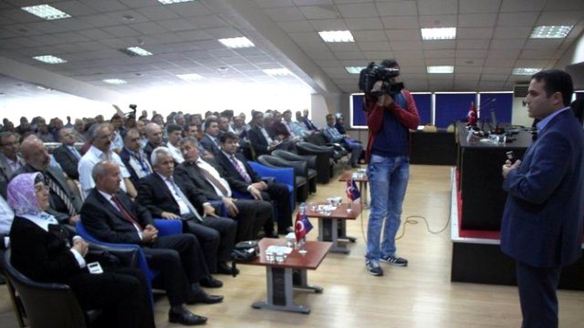 Konya Smmmo\'dan E-fatura ve E-defter Bilgilendirme Semineri