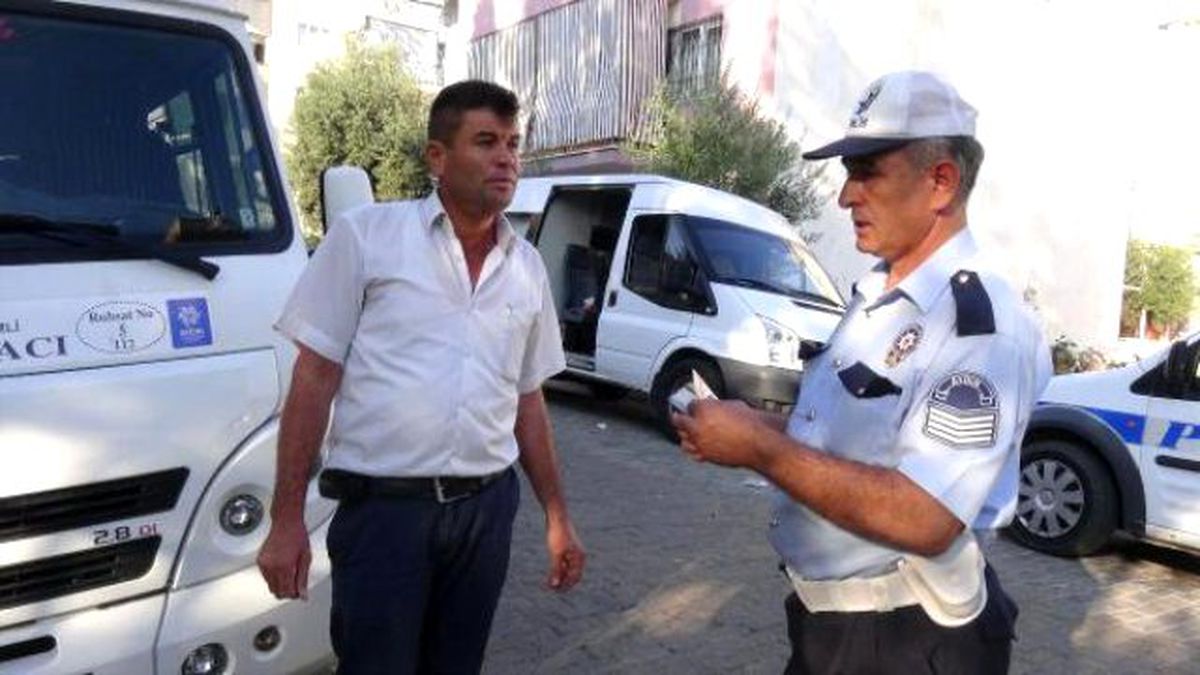 Minibüslere Kaçak Yakıt Denetimi