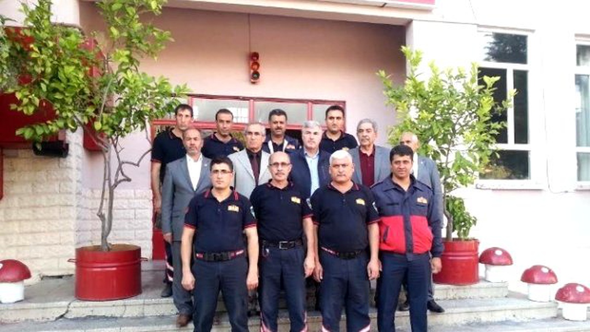 Muhtarlardan İtfaiye Personeline Ziyaret