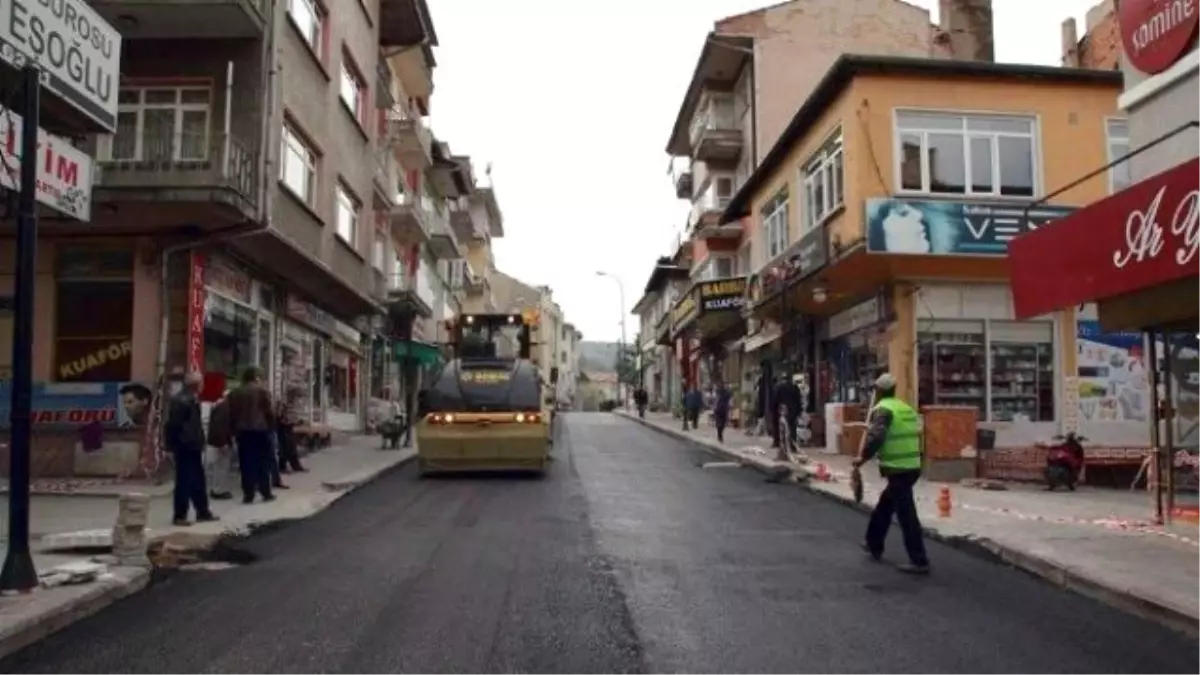Orgeneral Asım Gündüz Caddesi'ne Kaliteli Asfalt