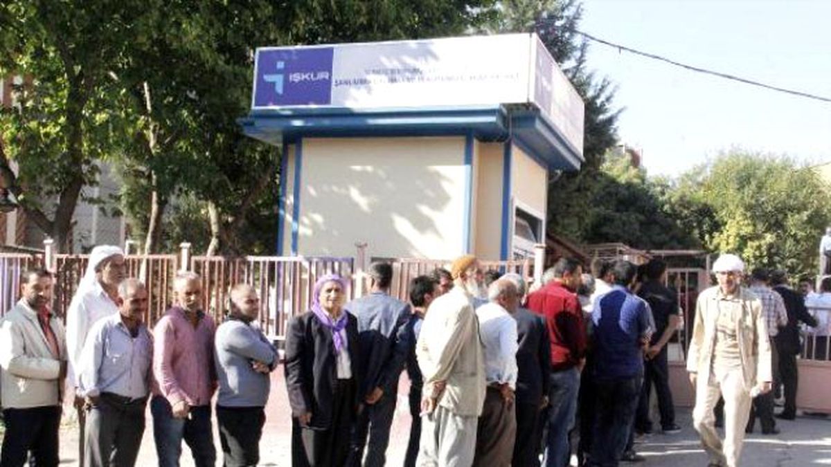 Şanlıurfa\'da 9 Aylık İşe Yoğun Başvuru