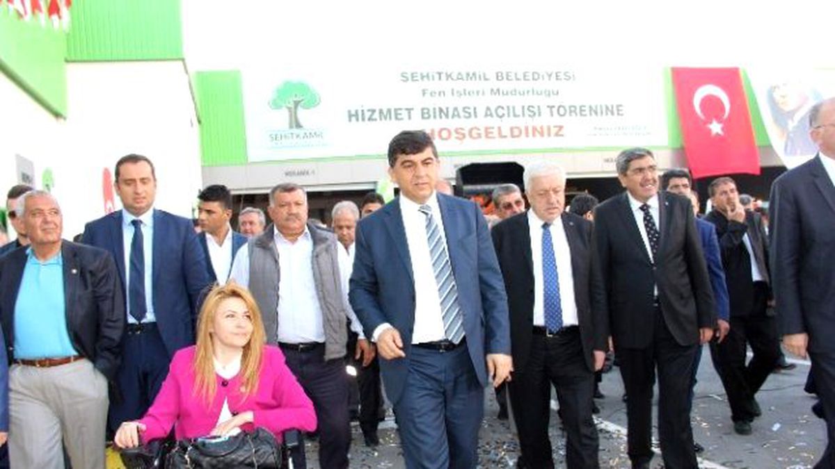 Şehitkamil İlçe Belediyesinden Görkemli Açılış