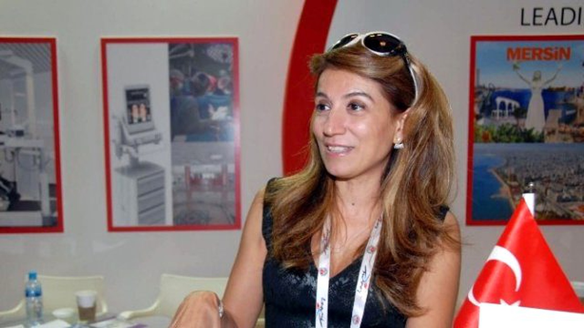 Uçakta Uyuyan Kadın Yolcu Soyuldu