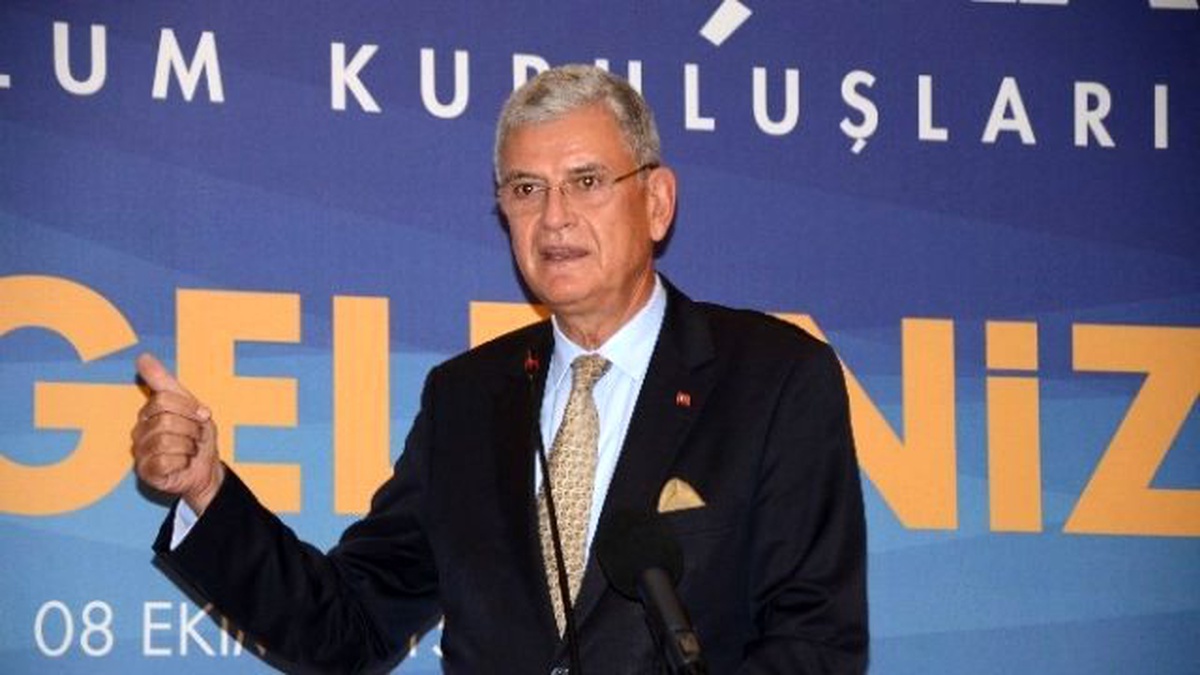 Volkan Bozkır: "Çözüm Süreci Boynumuzun Borcudur"