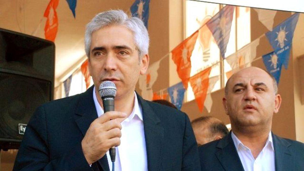 AK Parti\'li Ensarioğlu\'ndan Ankara\'daki Patlamaya İlişkin Açıklama