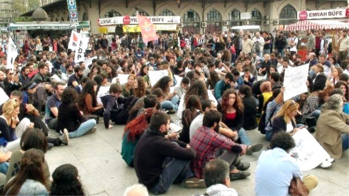 Bombalı Saldırı Oturma Eylemi ile Protesto Edildi