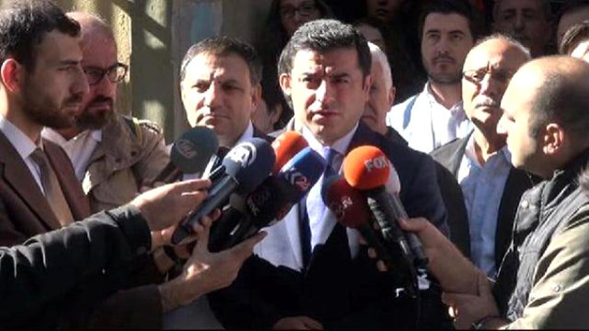 Demirtaş Ankara\'daki Patlama ile İlgili Konuştu