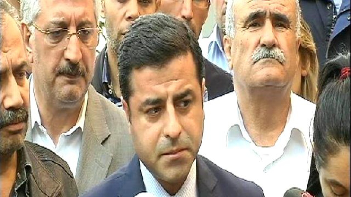 Demirtaş: Türkiye Halkları Bu Katliamları Hergün Her Saat Tekrar Yaşama Tehdidiyle Karşı Karşıyadır